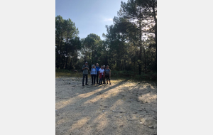 26/09/2021
Les téméraires du dimanche matin 
Ils ont bravé la pluie alors que d’autres sont restés à l’abri.
Il faut dire que la marche avait été annoncée comme annulée vu les conditions météo !!!